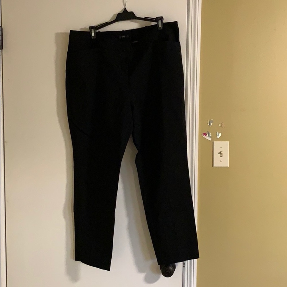 Worthington Brand Black Ankle Pants